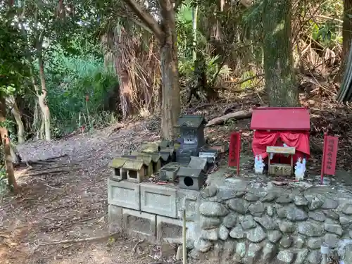 金刀比羅神社の末社