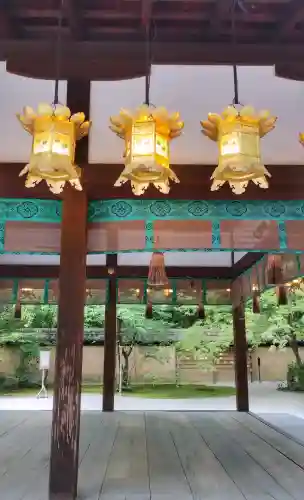 河合神社（鴨川合坐小社宅神社）の{uncategorized: "未分類", other: "その他", undefined: "問題あり", building: "その他建物", grave: "お墓", sacred_gate: "鳥居", guardian: "狛犬", statue: "像", buddha: "仏像", history: "歴史", nature: "自然", garden: "庭園", animal: "動物", pagoda: "塔", temizu: "手水舎", mountain_gate: "山門・神門", sanctuary: "本殿・本堂", subordinate: "末社・摂社", art: "芸術", scenery: "景色", jizo: "地蔵", ema: "絵馬", goshuin: "御朱印", omikuji: "おみくじ", items: "授与品その他", amulet: "お守り", goshuincho: "御朱印帳", eats: "食事", festival: "お祭り", votive_dance: "神楽", shichigosan: "七五三参", wedding: "結婚式", experience: "体験その他", initially: "初詣", around: "周辺", anti_infection: "感染症対策"}
