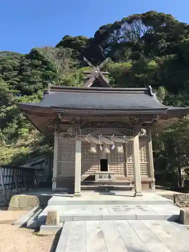 多久神社の本殿