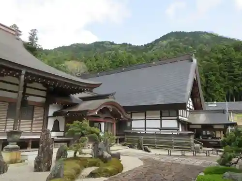 長安寺の庭園