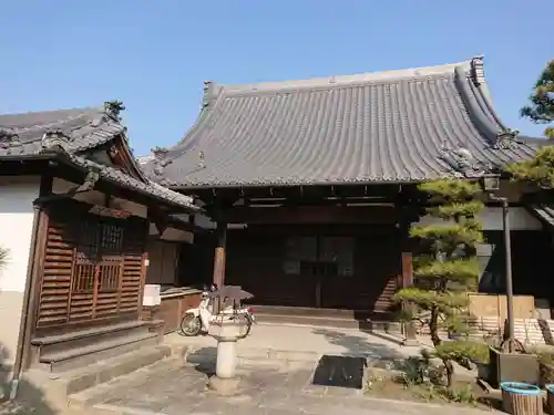 高照寺の本殿・本堂