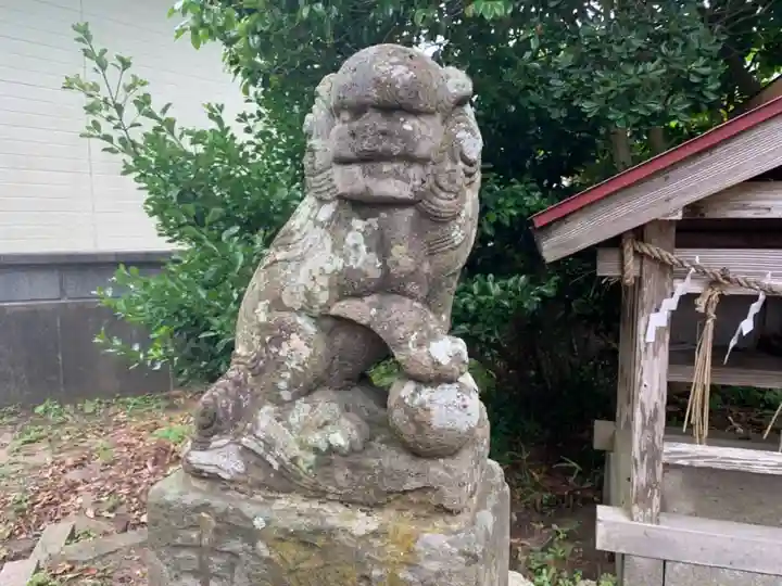 賀茂神社の狛犬