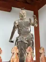 叡福寺の像