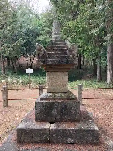 鏡神社の塔