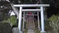 四社神社(正一位家宝稲荷神社)の鳥居