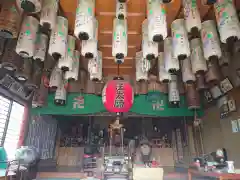 宝水寺の本殿