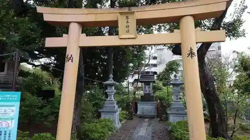 菊田神社の鳥居