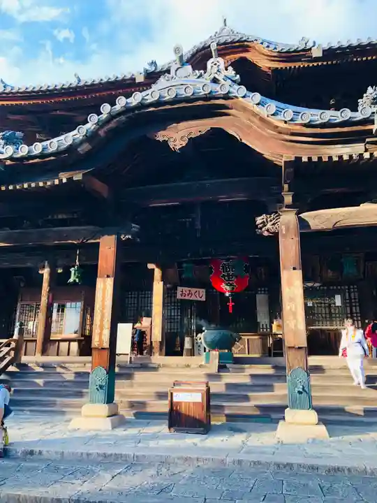粉河寺の本殿・本堂