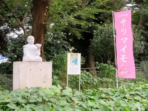 瀧泉寺（目黒不動尊）の像