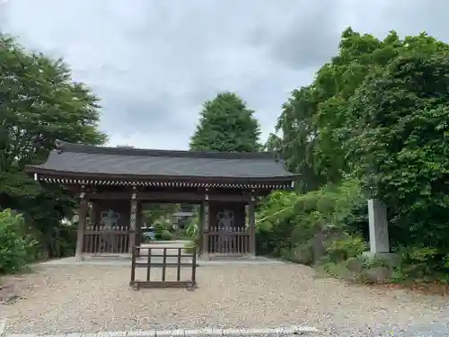 光明寺の山門