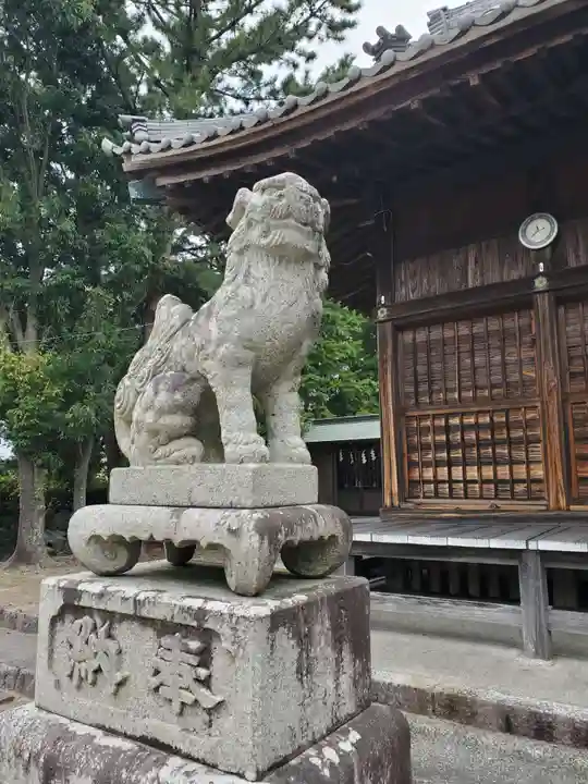 八幡社の狛犬
