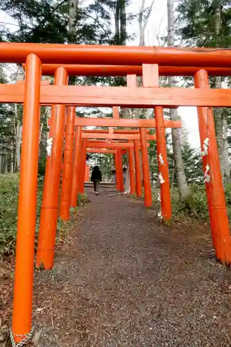 阿寒湖稲荷神社(北海道)