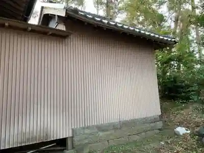 六所神社の本殿・本堂