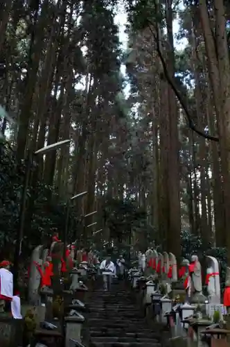 宝山寺の建物その他