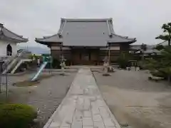 円長寺の本殿