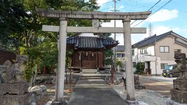 櫟原神社の末社・摂社