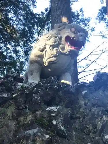 富士山東口本宮 冨士浅間神社の狛犬