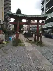 慈恵稲荷神社の鳥居