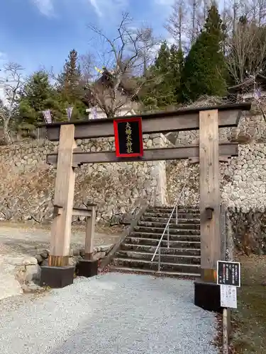 夫婦木神社の鳥居