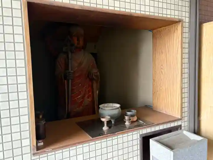 高野山今治別院の{uncategorized: "未分類", other: "その他", undefined: "問題あり", building: "その他建物", grave: "お墓", sacred_gate: "鳥居", guardian: "狛犬", statue: "像", buddha: "仏像", history: "歴史", nature: "自然", garden: "庭園", animal: "動物", pagoda: "塔", temizu: "手水舎", mountain_gate: "山門・神門", sanctuary: "本殿・本堂", subordinate: "末社・摂社", art: "芸術", scenery: "景色", jizo: "地蔵", ema: "絵馬", goshuin: "御朱印", omikuji: "おみくじ", items: "授与品その他", amulet: "お守り", goshuincho: "御朱印帳", eats: "食事", festival: "お祭り", votive_dance: "神楽", shichigosan: "七五三参", wedding: "結婚式", experience: "体験その他", initially: "初詣", around: "周辺", anti_infection: "感染症対策"}