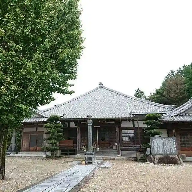 萬福寺の本殿・本堂