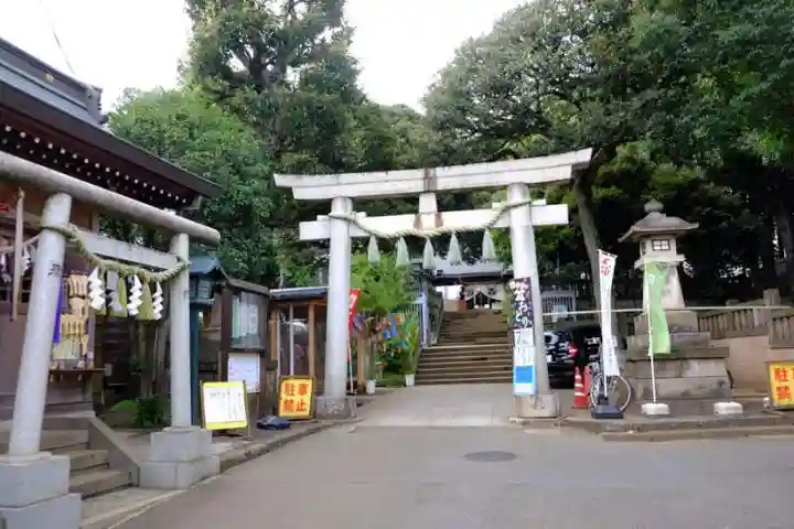 太子堂八幡神社の鳥居