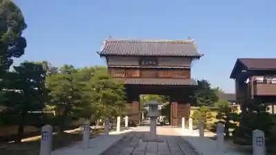 崇福寺の山門・神門