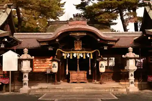 艮神社の本殿・本堂
