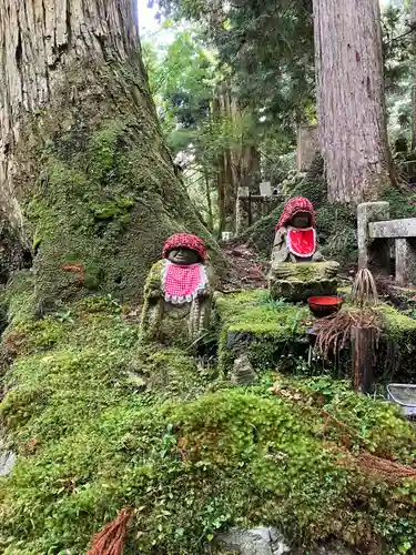 高野山金剛峯寺奥の院(和歌山県)