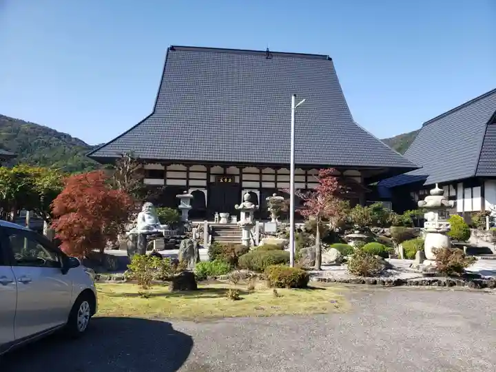 全長寺の本殿・本堂