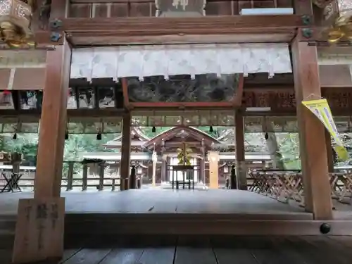 大和神社の本殿・本堂