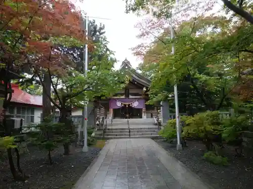 彌彦神社　(伊夜日子神社)の本殿・本堂