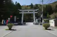 諏訪大社の鳥居