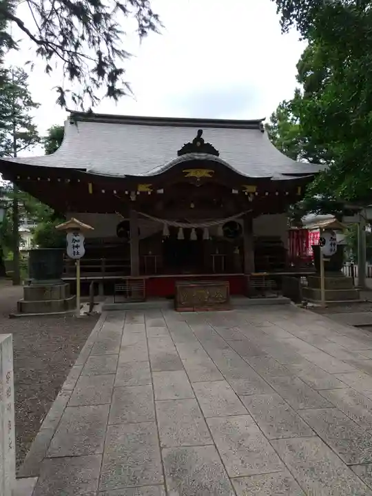 草加神社の本殿・本堂
