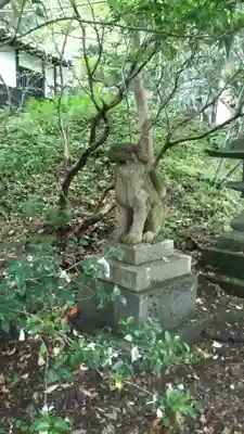 八幡朝見神社の狛犬