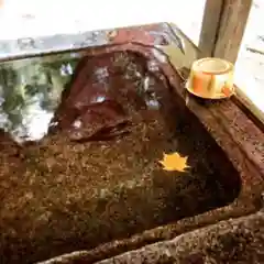 花園神社の手水