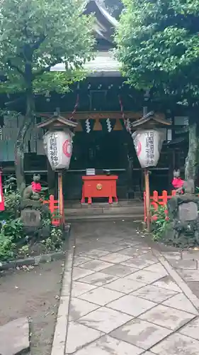 花園稲荷神社の本殿・本堂