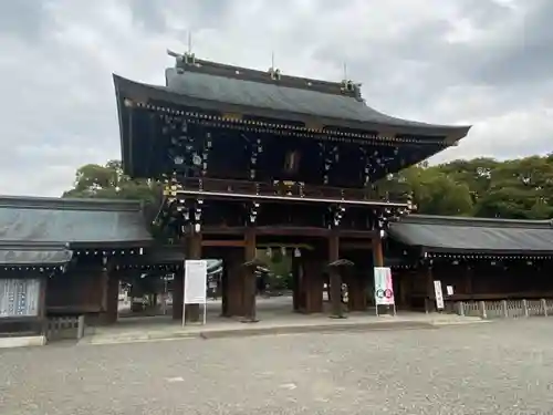 真清田神社の山門・神門