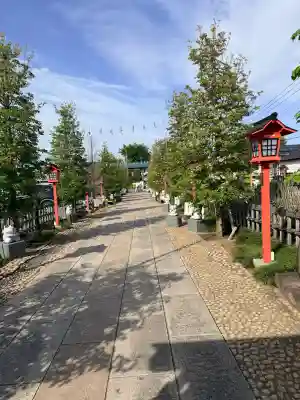 水宮神社の{uncategorized: "未分類", other: "その他", undefined: "問題あり", building: "その他建物", grave: "お墓", sacred_gate: "鳥居", guardian: "狛犬", statue: "像", buddha: "仏像", history: "歴史", nature: "自然", garden: "庭園", animal: "動物", pagoda: "塔", temizu: "手水舎", mountain_gate: "山門・神門", sanctuary: "本殿・本堂", subordinate: "末社・摂社", art: "芸術", scenery: "景色", jizo: "地蔵", ema: "絵馬", goshuin: "御朱印", omikuji: "おみくじ", items: "授与品その他", amulet: "お守り", goshuincho: "御朱印帳", eats: "食事", festival: "お祭り", votive_dance: "神楽", shichigosan: "七五三参", wedding: "結婚式", experience: "体験その他", initially: "初詣", around: "周辺", anti_infection: "感染症対策"}