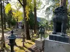 岡太神社・大瀧神社の狛犬