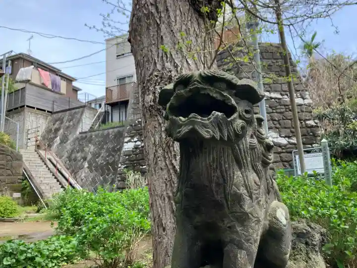 白滝不動尊の{uncategorized: "未分類", other: "その他", undefined: "問題あり", building: "その他建物", grave: "お墓", sacred_gate: "鳥居", guardian: "狛犬", statue: "像", buddha: "仏像", history: "歴史", nature: "自然", garden: "庭園", animal: "動物", pagoda: "塔", temizu: "手水舎", mountain_gate: "山門・神門", sanctuary: "本殿・本堂", subordinate: "末社・摂社", art: "芸術", scenery: "景色", jizo: "地蔵", ema: "絵馬", goshuin: "御朱印", omikuji: "おみくじ", items: "授与品その他", amulet: "お守り", goshuincho: "御朱印帳", eats: "食事", festival: "お祭り", votive_dance: "神楽", shichigosan: "七五三参", wedding: "結婚式", experience: "体験その他", initially: "初詣", around: "周辺", anti_infection: "感染症対策"}