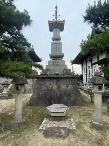 常楽寺の塔