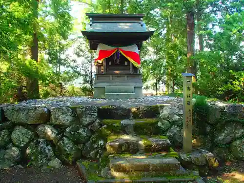 盥神社の本殿