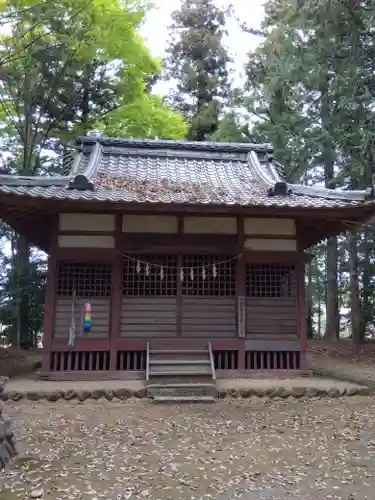 児泉神社の本殿・本堂