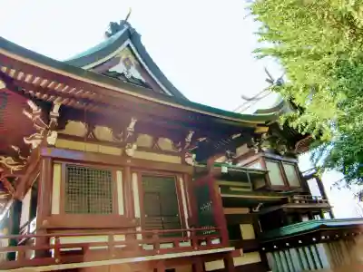 諏訪神社の本殿・本堂