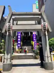 烏森神社の鳥居