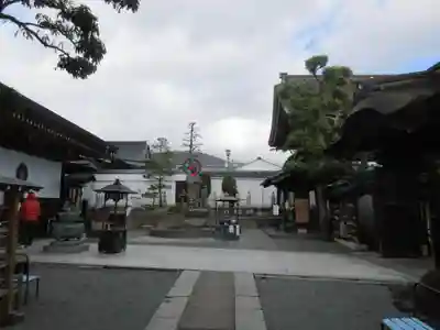 善光寺大本願(長野県)