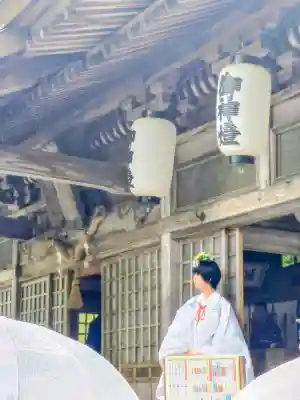 養父神社の{uncategorized: "未分類", other: "その他", undefined: "問題あり", building: "その他建物", grave: "お墓", sacred_gate: "鳥居", guardian: "狛犬", statue: "像", buddha: "仏像", history: "歴史", nature: "自然", garden: "庭園", animal: "動物", pagoda: "塔", temizu: "手水舎", mountain_gate: "山門・神門", sanctuary: "本殿・本堂", subordinate: "末社・摂社", art: "芸術", scenery: "景色", jizo: "地蔵", ema: "絵馬", goshuin: "御朱印", omikuji: "おみくじ", items: "授与品その他", amulet: "お守り", goshuincho: "御朱印帳", eats: "食事", festival: "お祭り", votive_dance: "神楽", shichigosan: "七五三参", wedding: "結婚式", experience: "体験その他", initially: "初詣", around: "周辺", anti_infection: "感染症対策"}