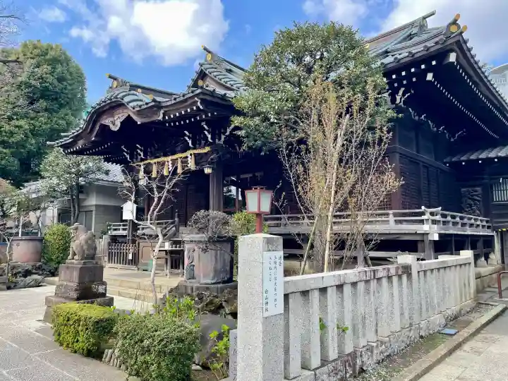 白山神社の{uncategorized: "未分類", other: "その他", undefined: "問題あり", building: "その他建物", grave: "お墓", sacred_gate: "鳥居", guardian: "狛犬", statue: "像", buddha: "仏像", history: "歴史", nature: "自然", garden: "庭園", animal: "動物", pagoda: "塔", temizu: "手水舎", mountain_gate: "山門・神門", sanctuary: "本殿・本堂", subordinate: "末社・摂社", art: "芸術", scenery: "景色", jizo: "地蔵", ema: "絵馬", goshuin: "御朱印", omikuji: "おみくじ", items: "授与品その他", amulet: "お守り", goshuincho: "御朱印帳", eats: "食事", festival: "お祭り", votive_dance: "神楽", shichigosan: "七五三参", wedding: "結婚式", experience: "体験その他", initially: "初詣", around: "周辺", anti_infection: "感染症対策"}