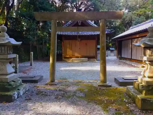 八幡社の鳥居